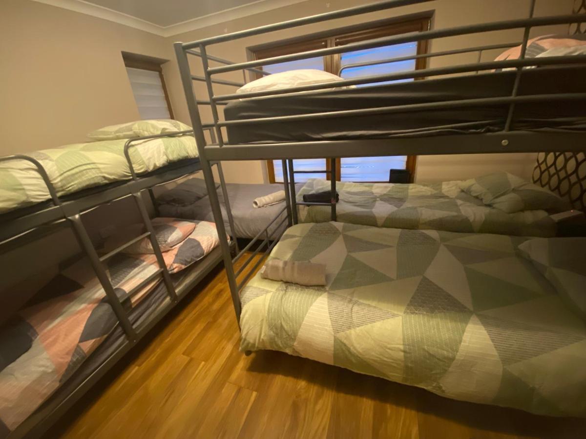Dublin Airport Big Rooms With Bathroom Outside Room - Kitchen Only 7 Days Reservation Exterior photo