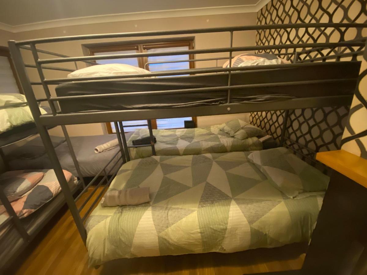 Dublin Airport Big Rooms With Bathroom Outside Room - Kitchen Only 7 Days Reservation Exterior photo
