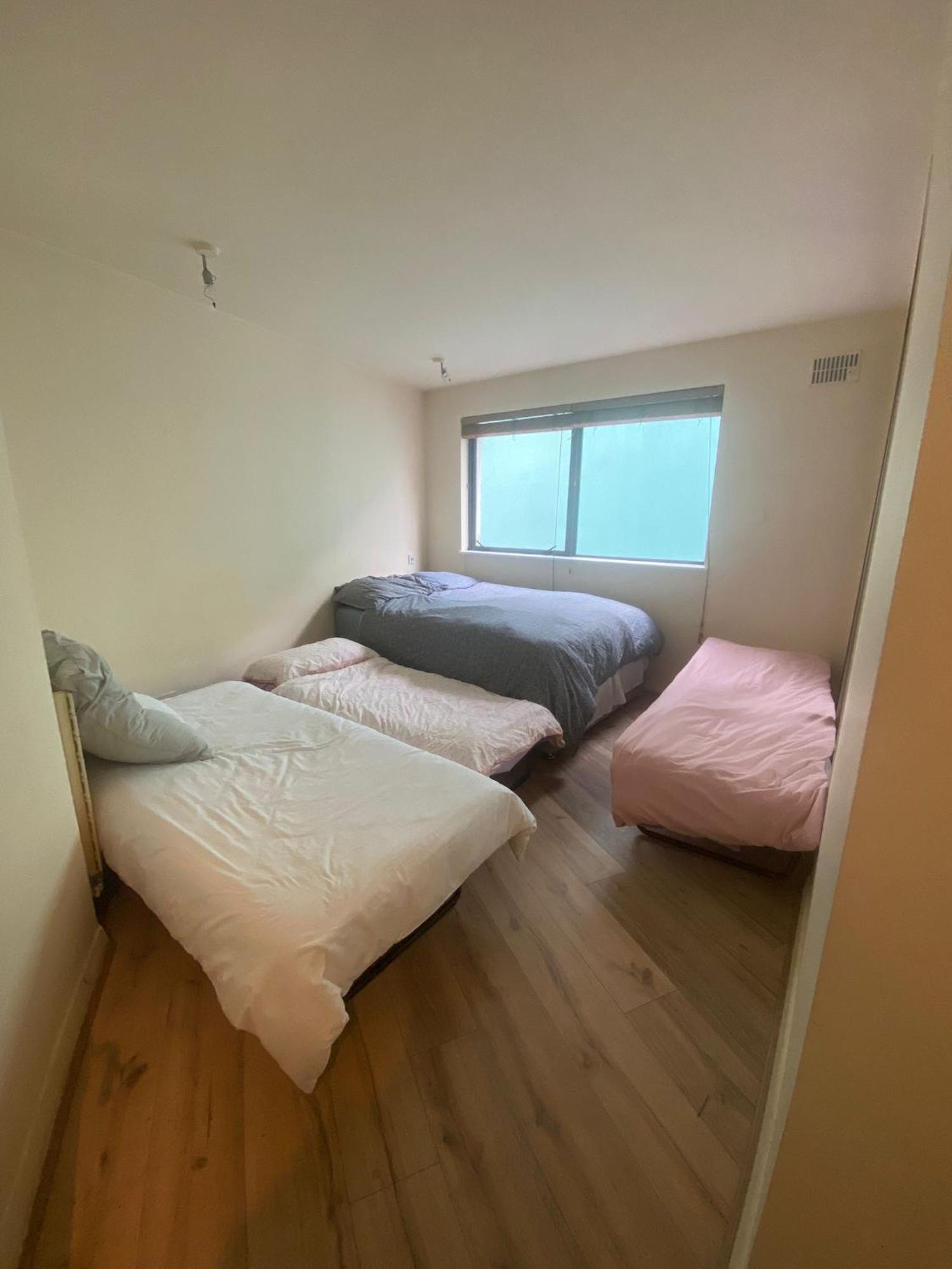 Dublin Airport Big Rooms With Bathroom Outside Room - Kitchen Only 7 Days Reservation Exterior photo